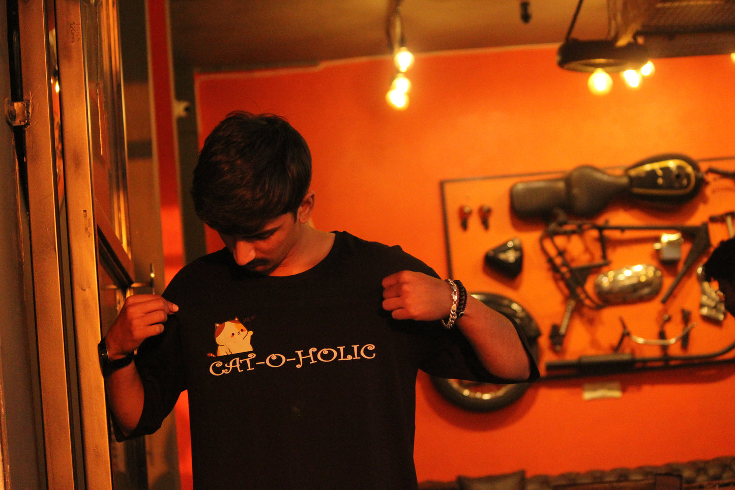 CAT O HOLIC (Oversized Printed)